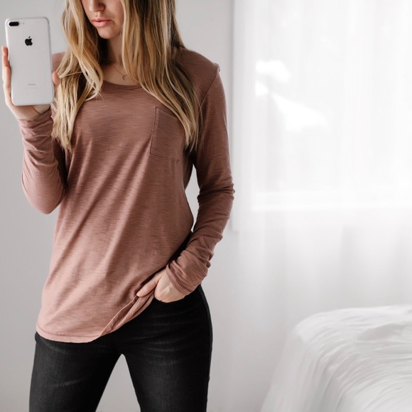 SoldOut11thStreet - Picture 2 of 5